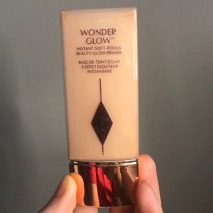 Charlotte Tilbury Wonder Glow Primer